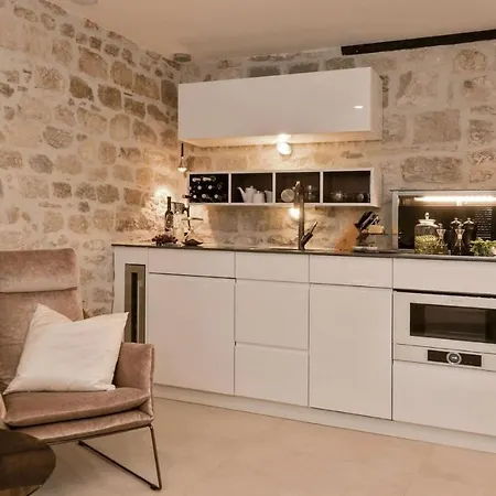Studio Happy Hour In City Center * Split