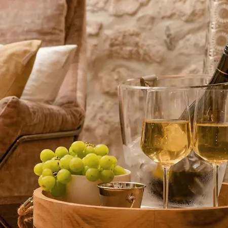 Apartment Studio Happy Hour In City Center Split