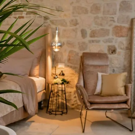 Studio Happy Hour In City Center Split